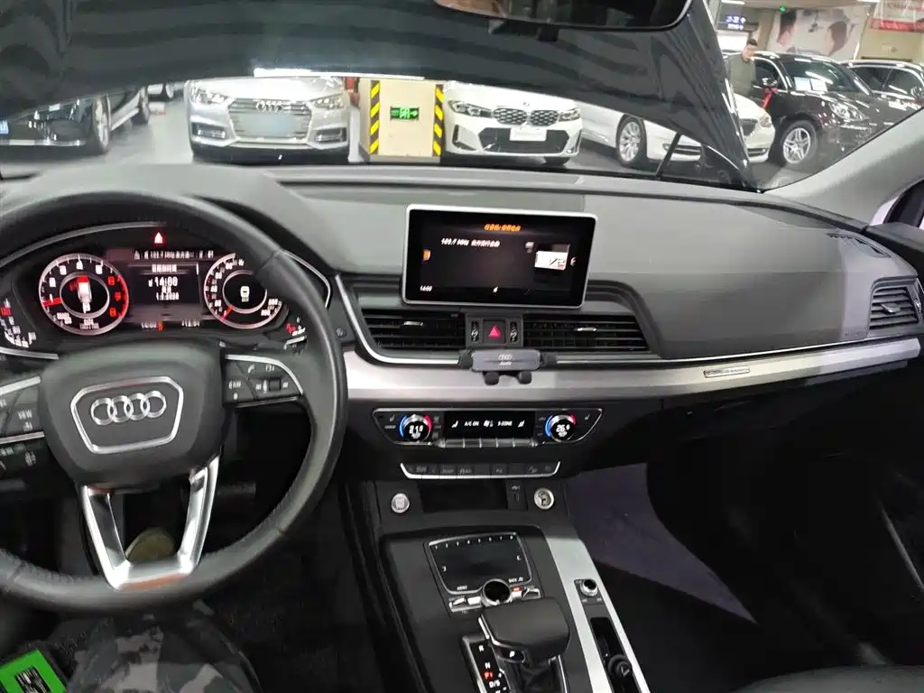 Audi Q5L 2018 40 TFSI Premium Fashion China VI фото 10