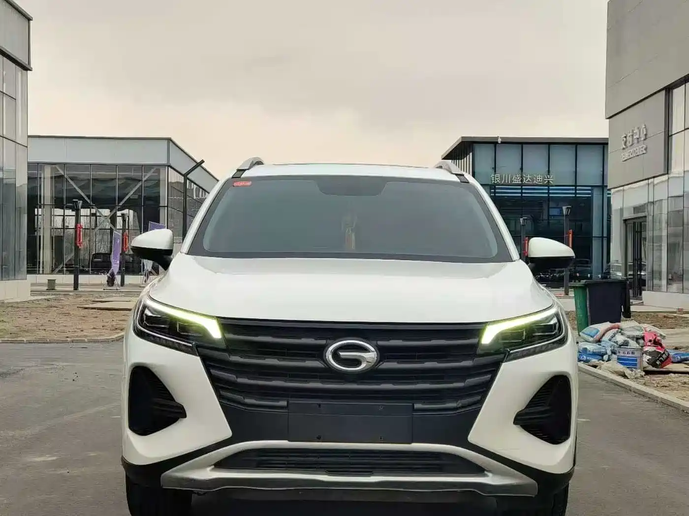 GAC Trumpchi Trumpchi GS4 2021 270T Auto Luxury Smart Connect фото 2
