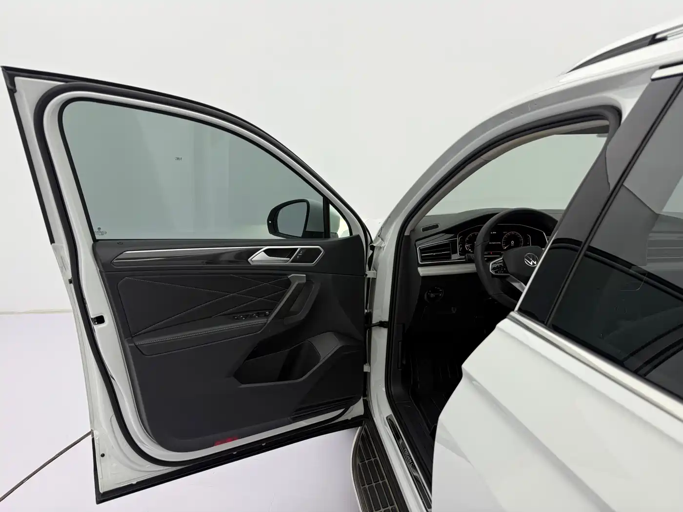 Volkswagen Tiguan L 2023 280TSI 2WD Trend Limited Edition фото 22
