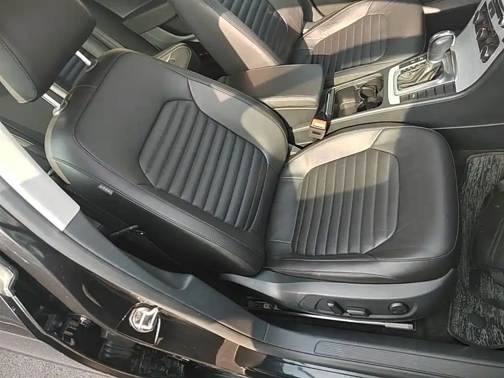 Volkswagen Magotan 2016 1.8TSI Smart Comfort фото 25