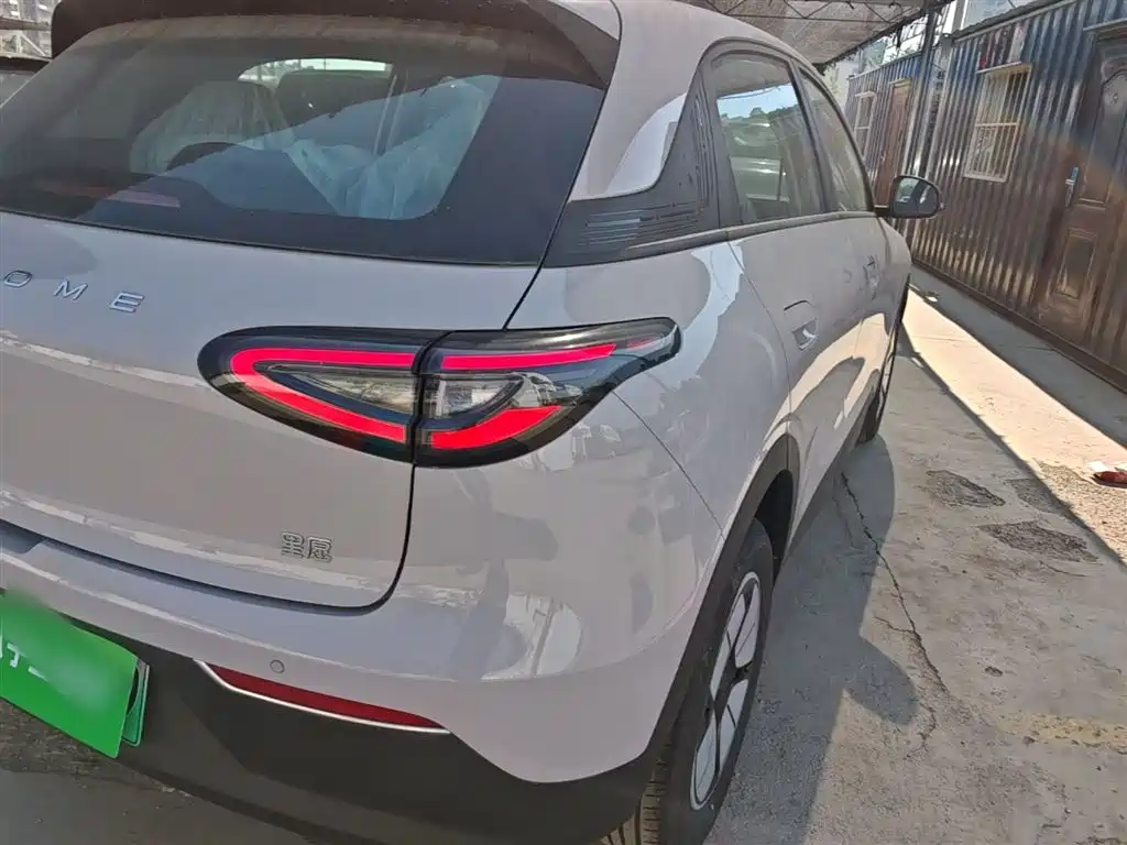 Geely Galaxy Starry Wish 2026 Edition 310km Youth Version фото 8