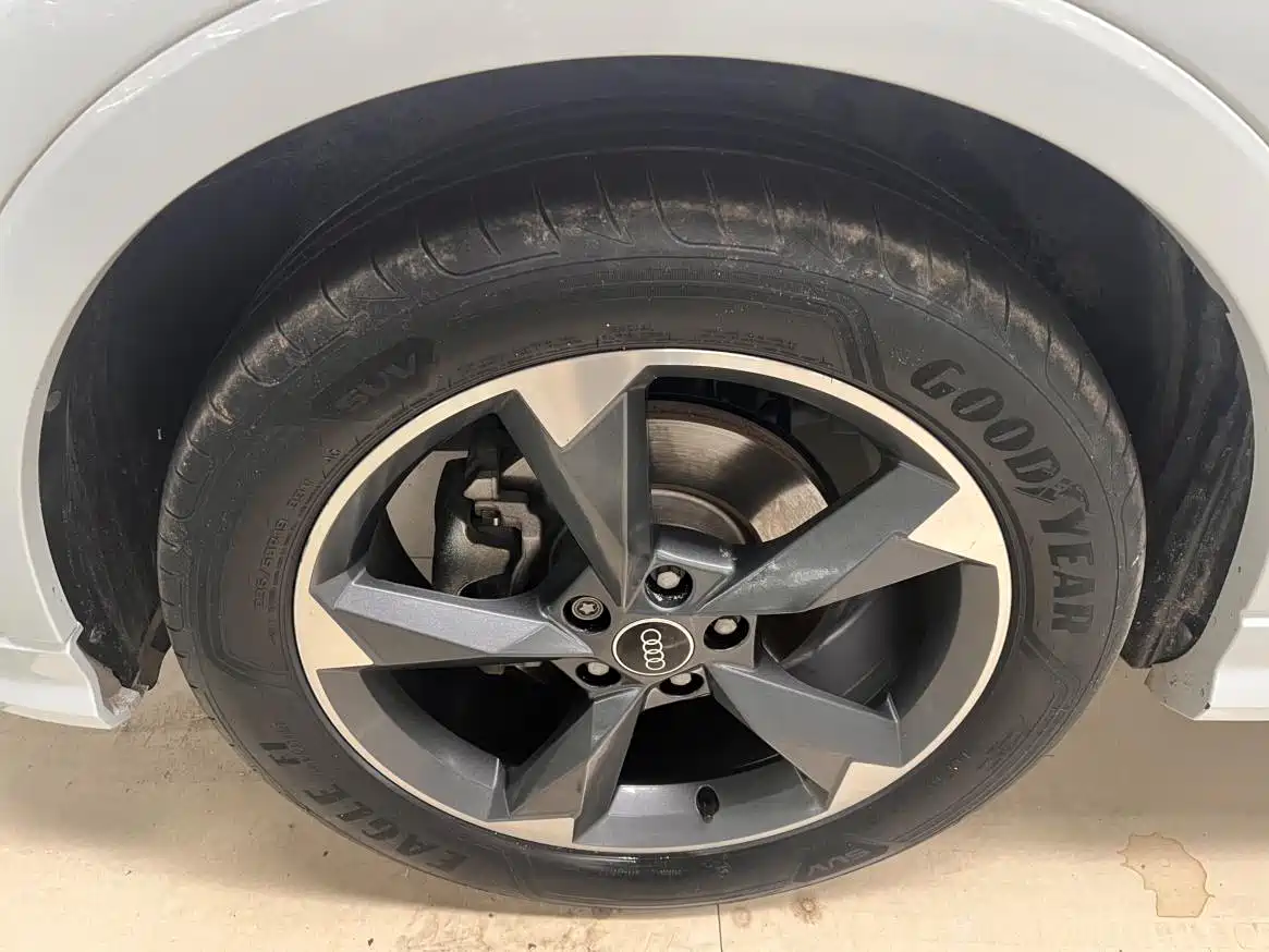 Audi Q3 2021 35 TFSI Fashion Sport фото 5