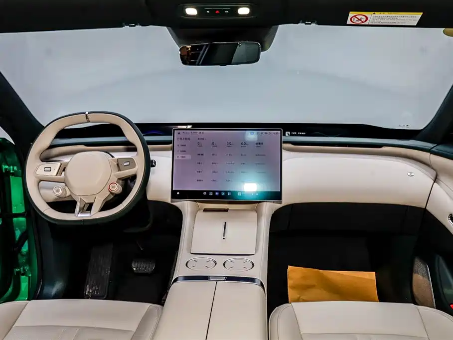 Xiaomi Auto Xiaomi YU7 2025 Extended Range RWD Edition фото 30