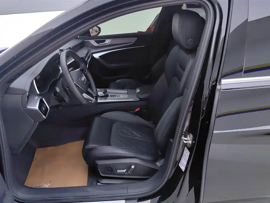 Audi A6L 2025 45 TFSI Premium Sport фото 9