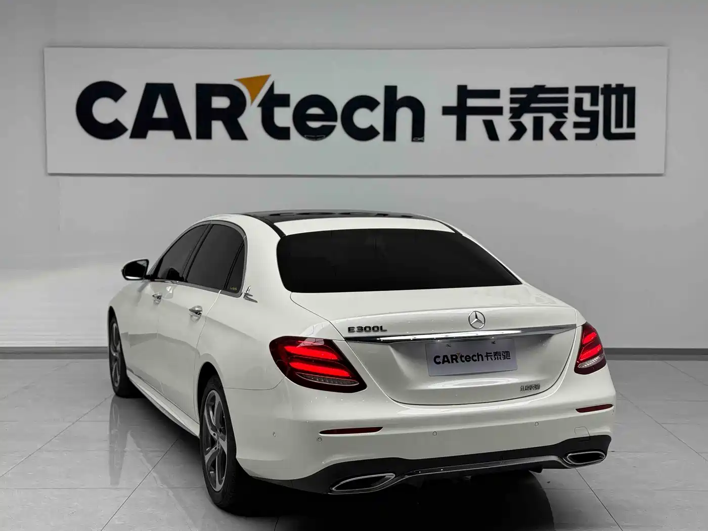 Mercedes-Benz E-Class 2018 E 300 L Sport Luxury фото 3