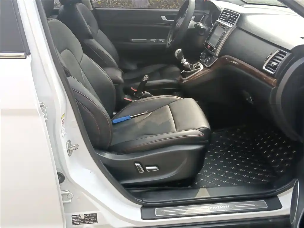 Haval H6 2015 Facelift Sport Edition 1.5T Manual 2WD Elite фото 20