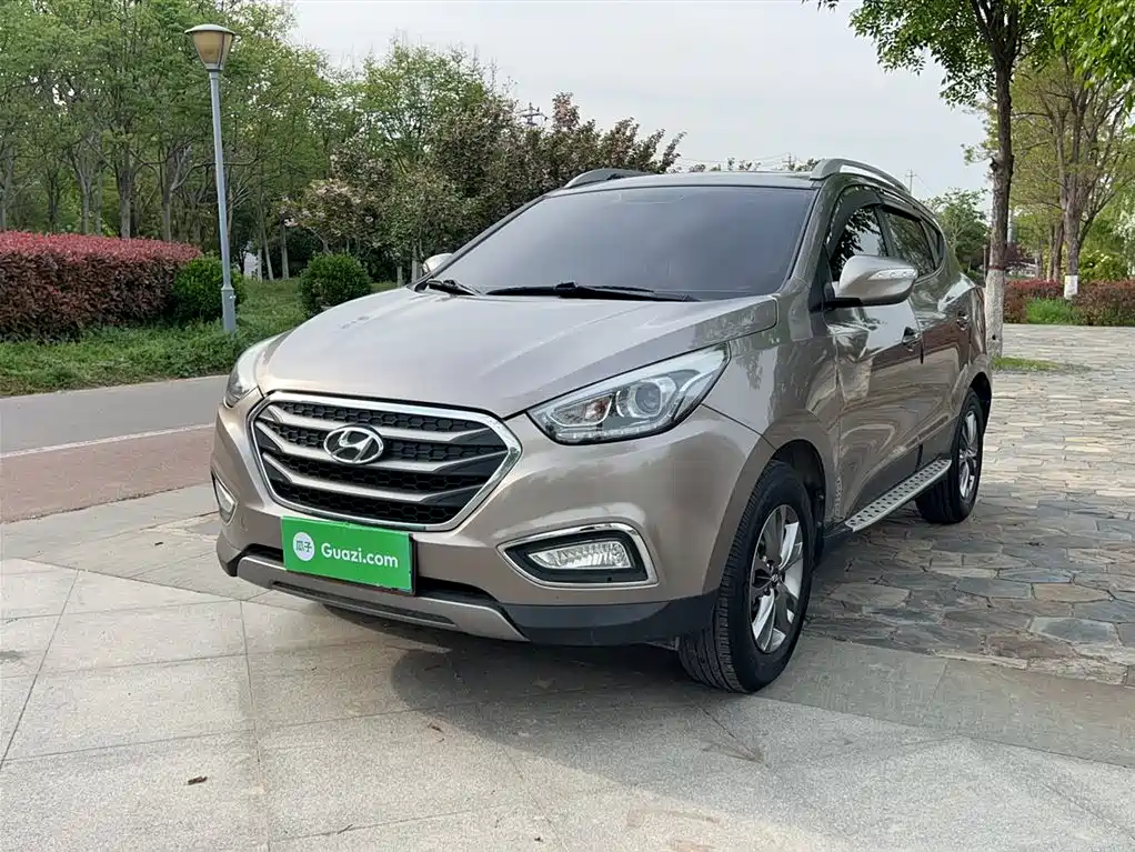 Hyundai Beijing Hyundai ix35 2015 2.0L Automatic 2WD Comfort China V фото 2