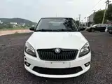 Фото 2 - Škoda Fabia
