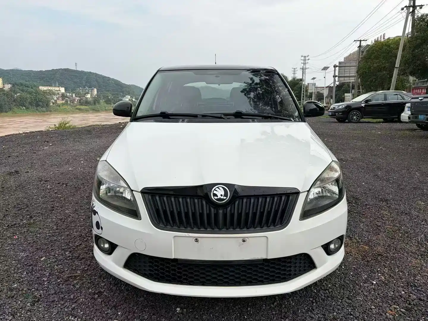 Фото 2 - Škoda Fabia