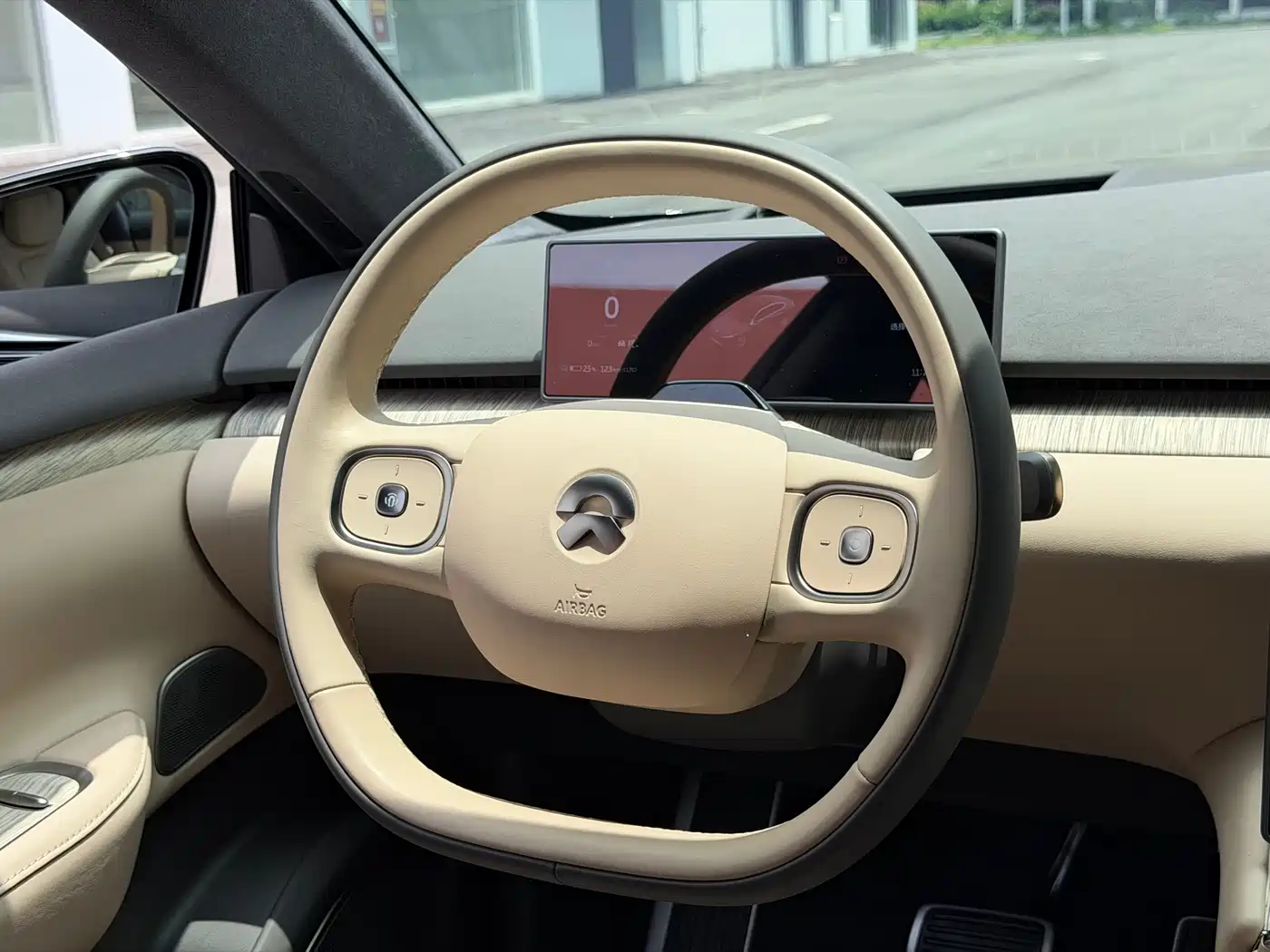 NIO ET7 2024 75kWh Executive Signature Edition фото 22