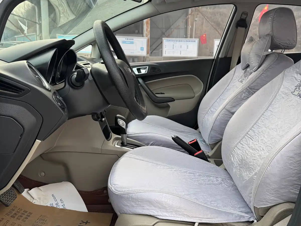 Ford Fiesta 2014 2013 Sedan 1.5L Automatic Fashion