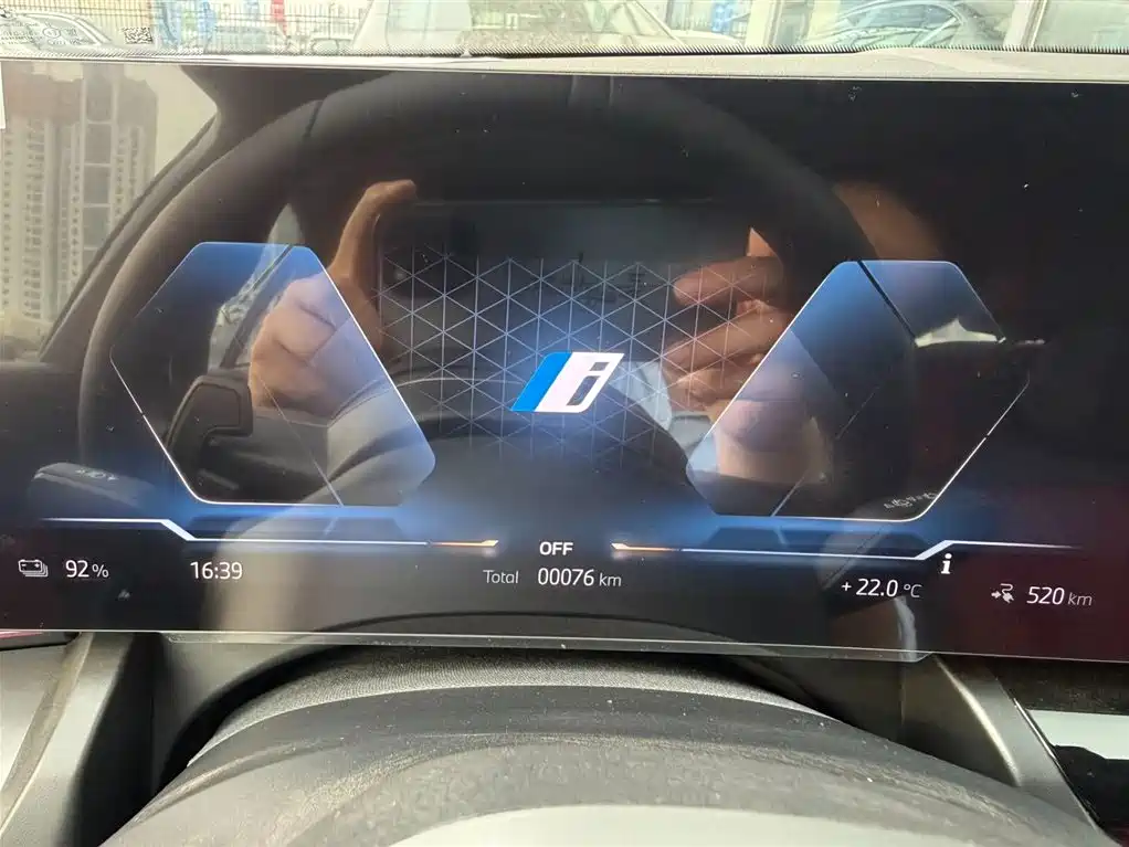 BMW i5 2024 eDrive 35L Premium Model M Sport Package фото 9