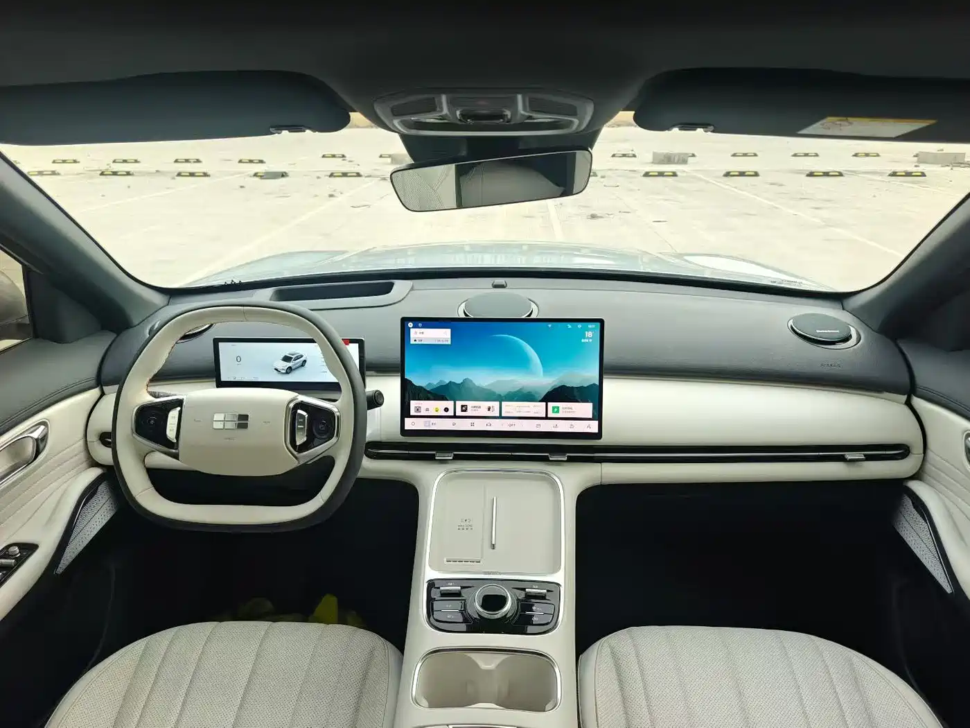 Geely Galaxy Galaxy Starship 7 EM-i 2025 Model 120km Voyage+ Edition фото 8