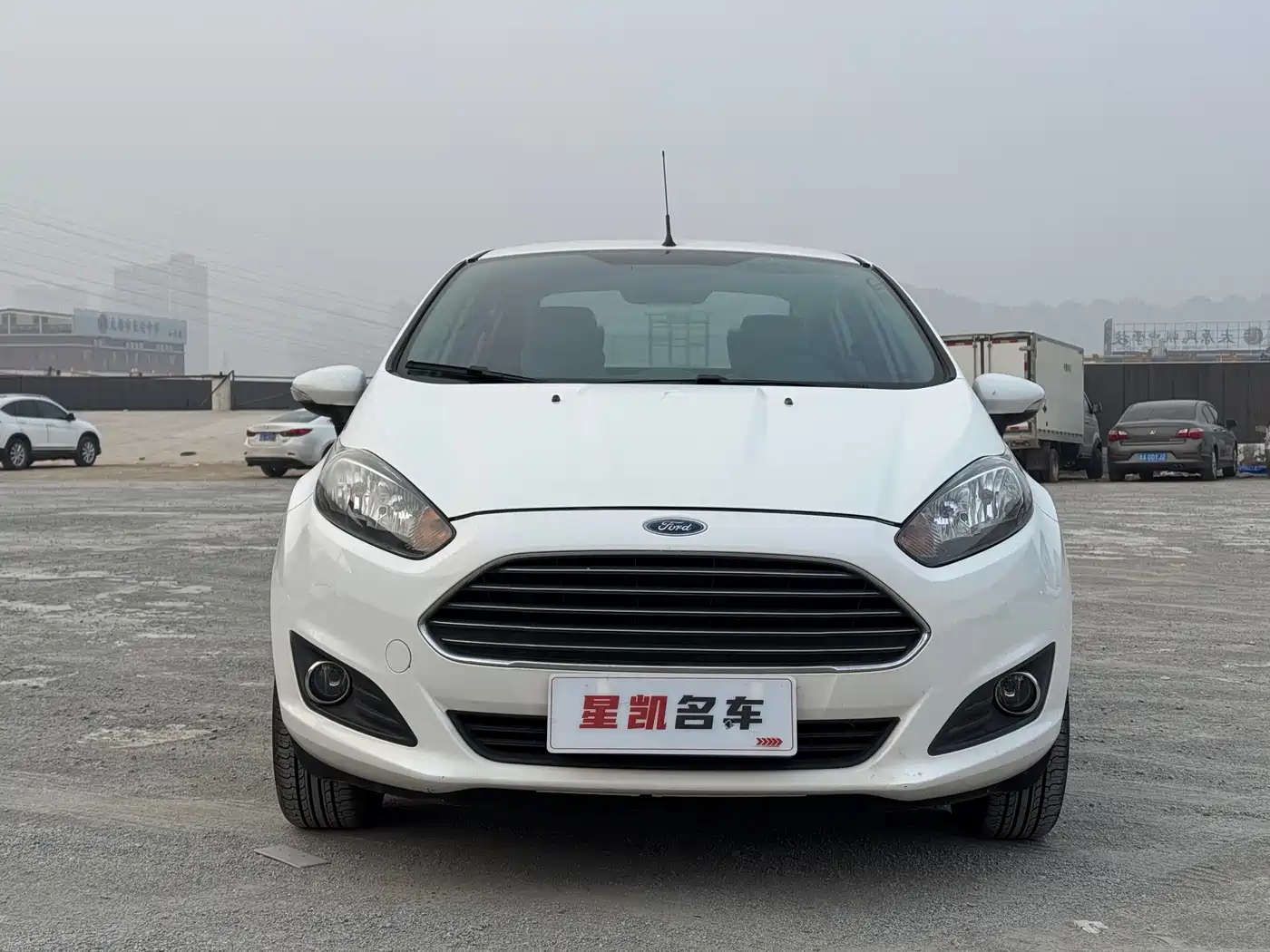 Ford Fiesta 2014 2013 Sedan 1.5L Automatic Fashion