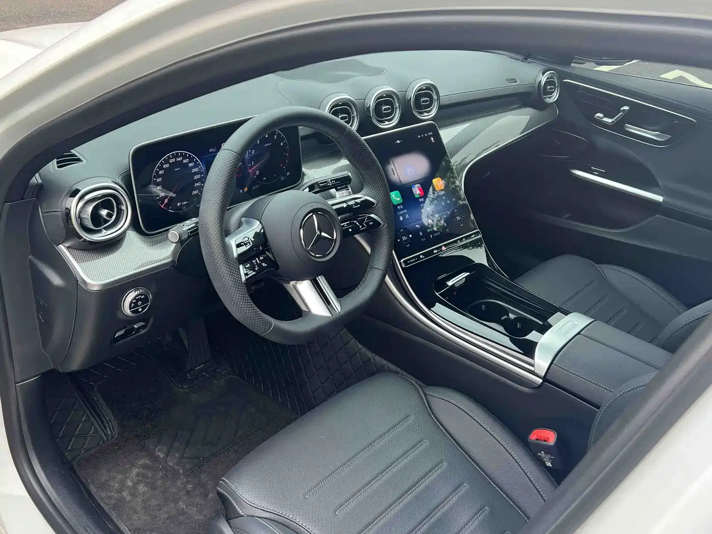 Mercedes-Benz C-Class 2025 C 260 L Sport Edition фото 8