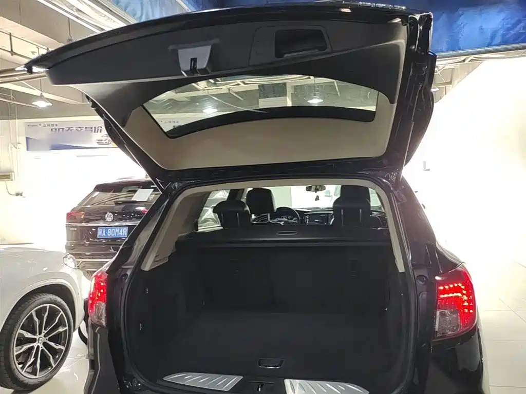 Buick Envision Plus 2016 20T 2WD Leading фото 19