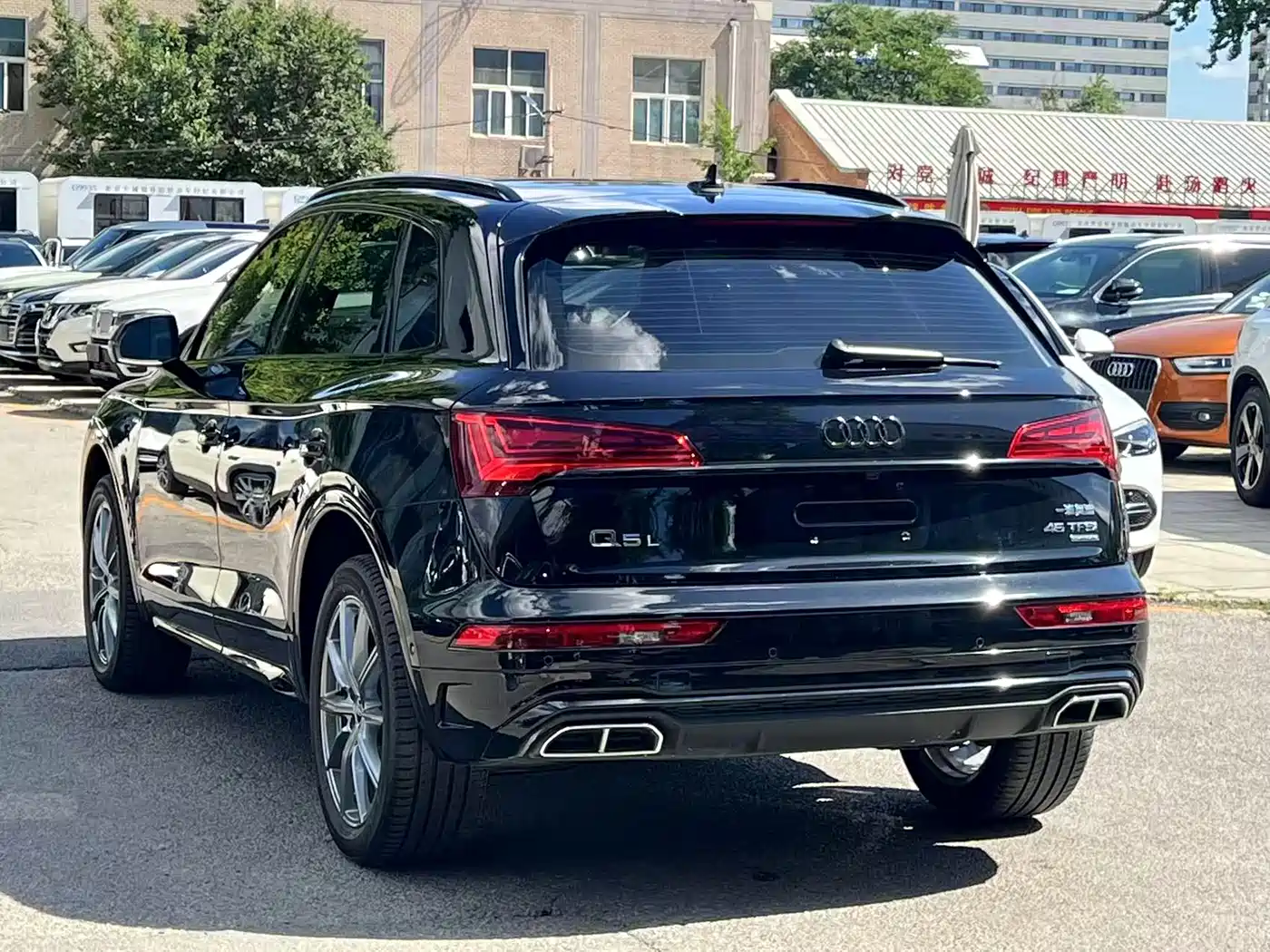 Audi Q5L 2022 Facelift 45T Luxury Dynamic фото 4