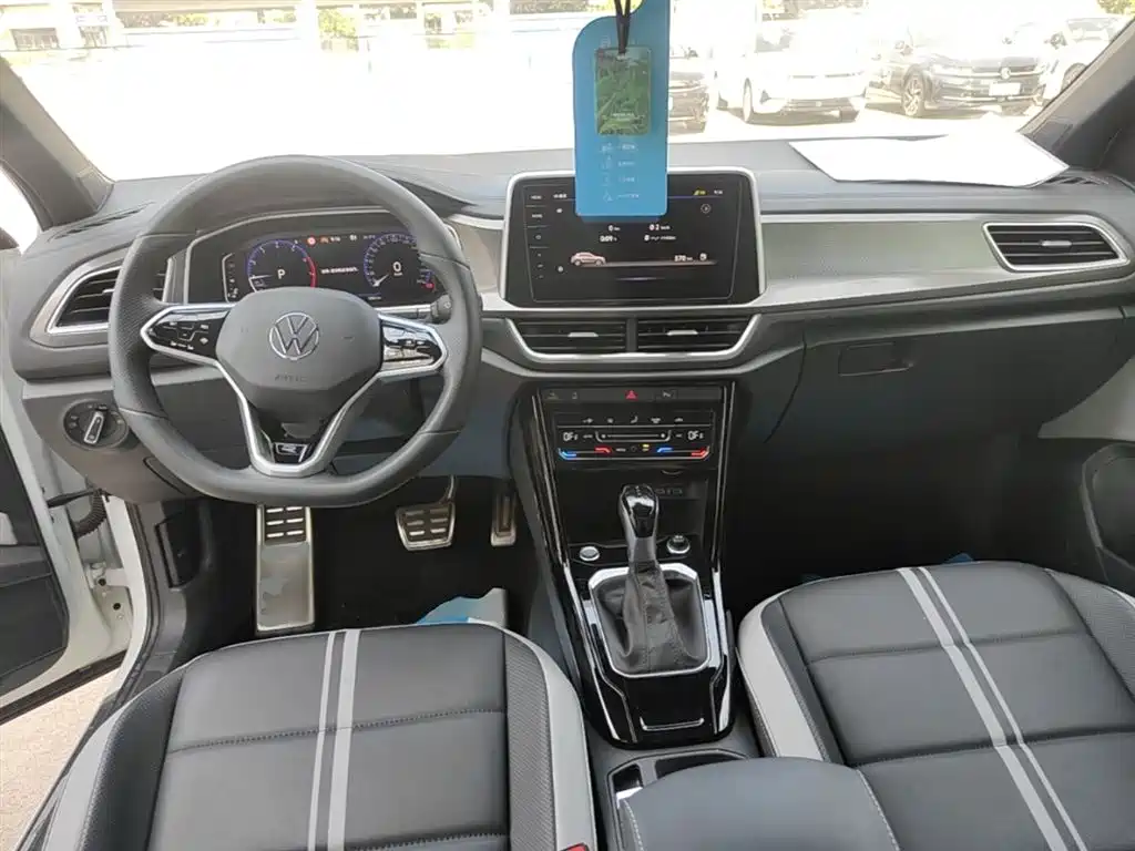 Volkswagen T-ROC 2025 300TSI DSG 2WD Dawn Edition фото 10