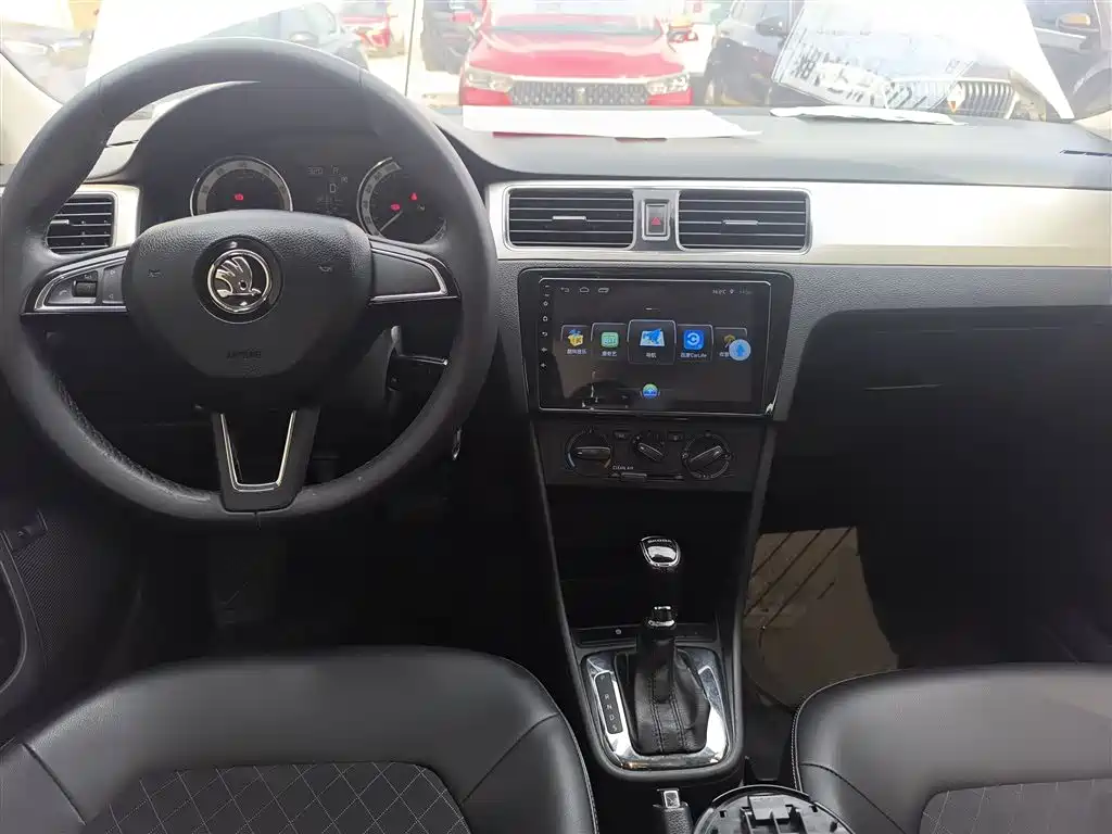 Škoda Rapid 2019 1.5L Automatic Comfort China V фото 10