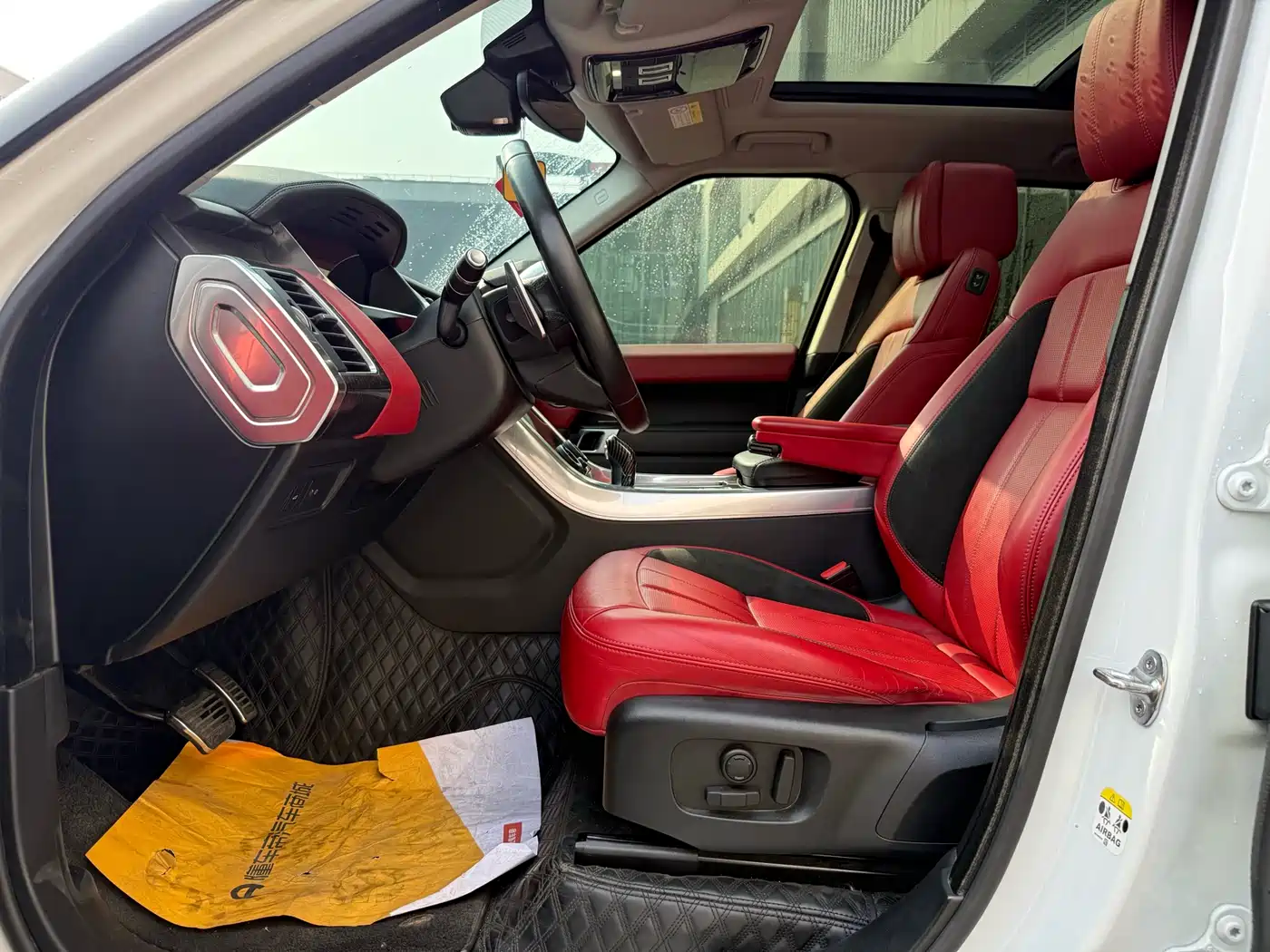 Land Rover Range Rover Sport 2022 3.0 L6 Gloss Black Edition фото 3