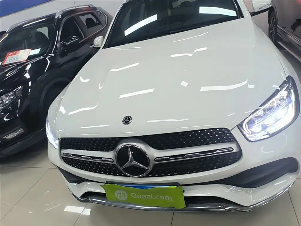 Mercedes-Benz GLC 2020 GLC 300 L 4MATIC Dynamic фото 3
