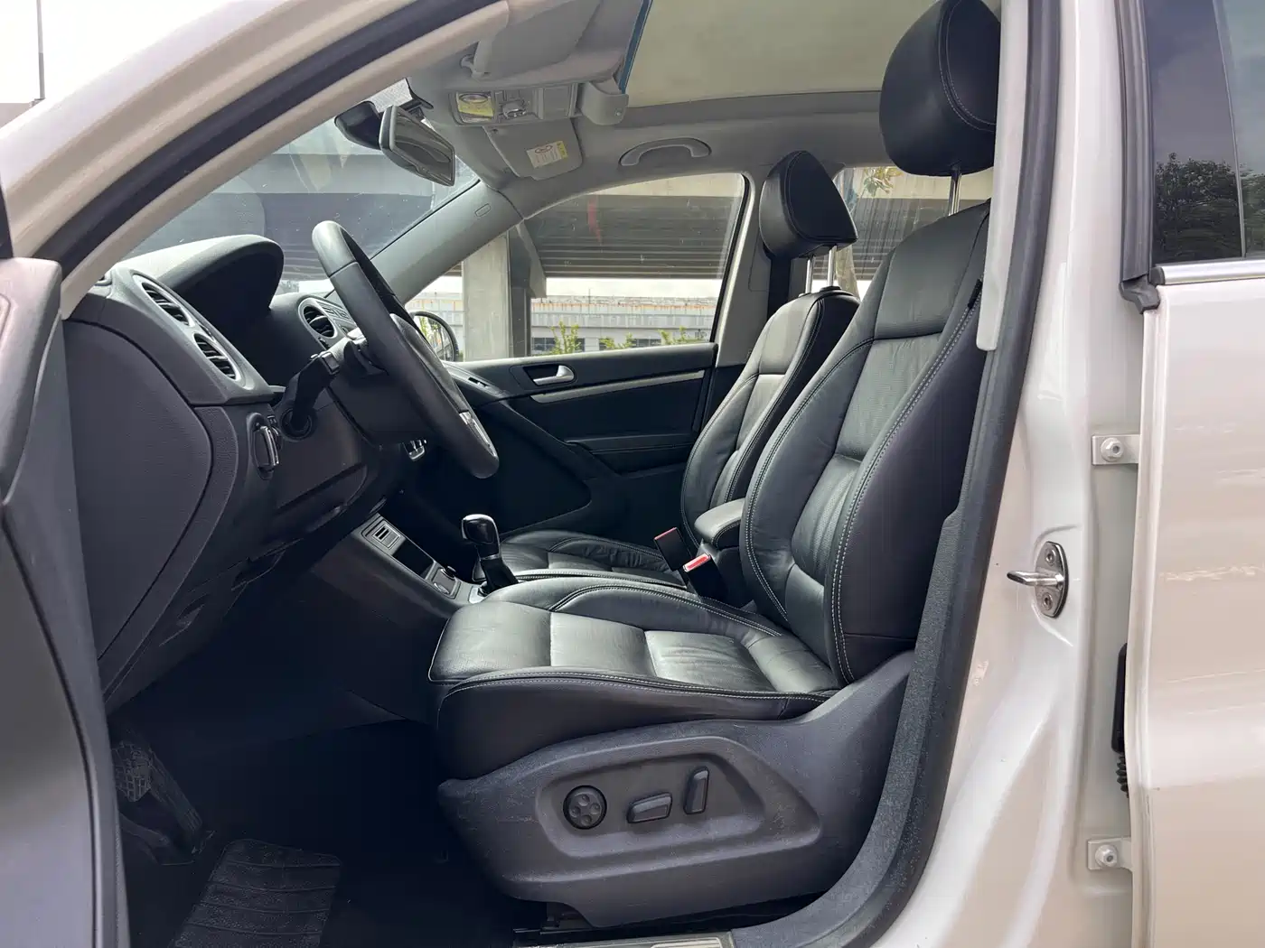 Volkswagen Tiguan 2016 Model 300TSI Automatic 2WD Luxury Edition фото 18