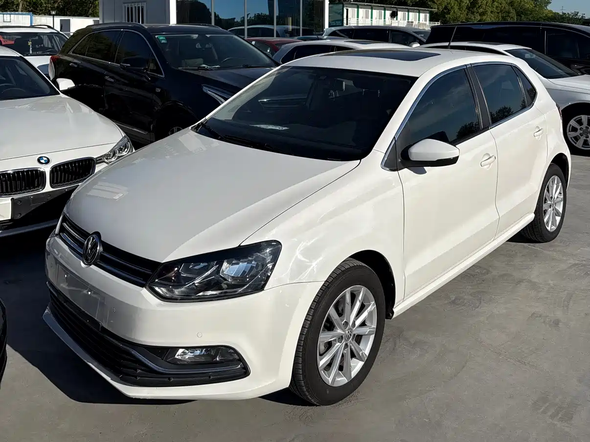 Volkswagen Polo 2016 1.6L Automatic Luxury
