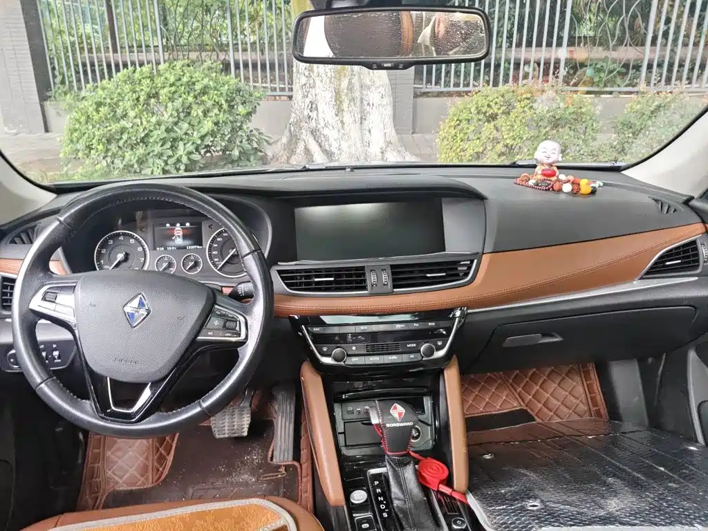 Borgward BX7 2017 2016 28T 2WD Luxury 7-seater