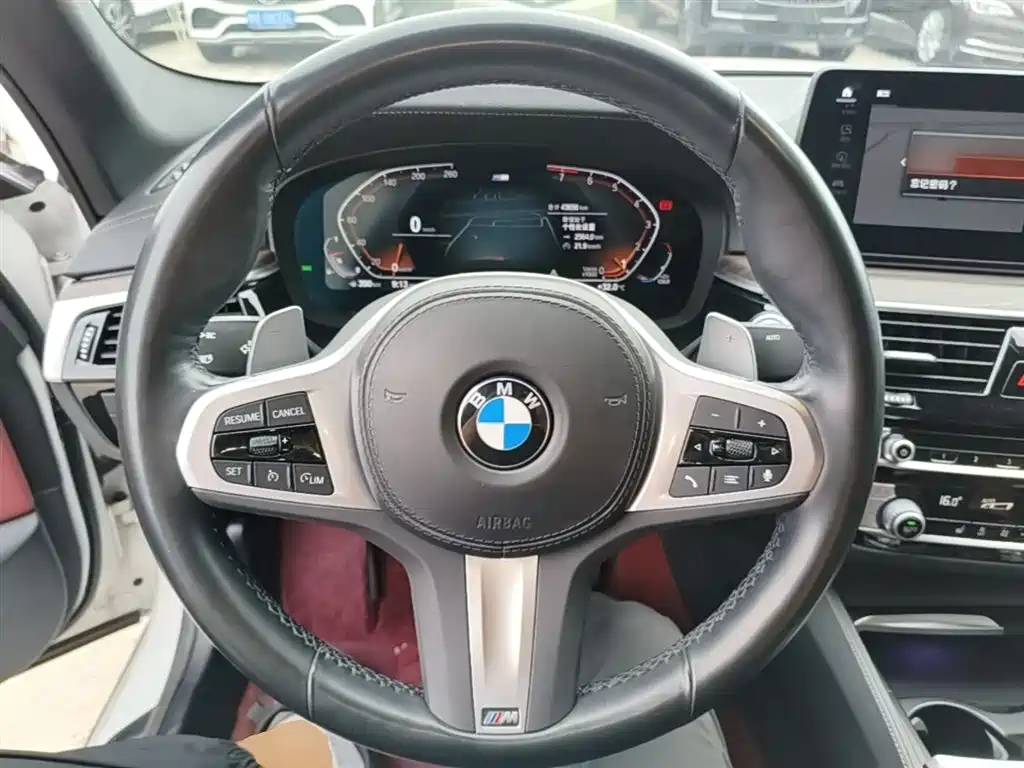 BMW 5 Series 2022 Model Second Facelift 530Li Leading M Sport Package фото 11
