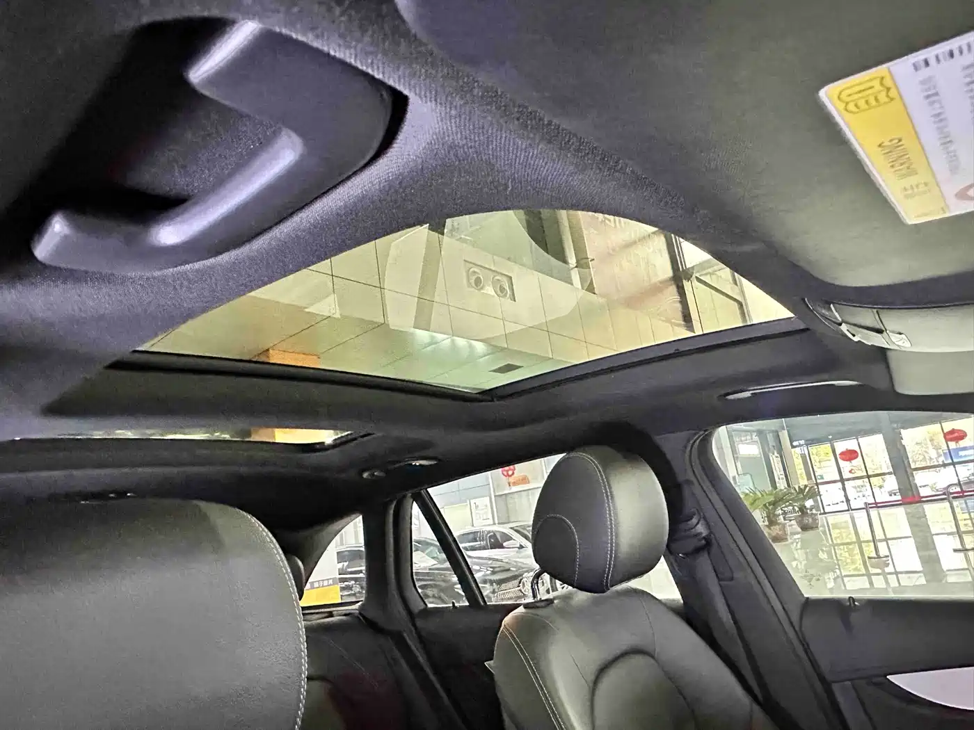 Mercedes-Benz GLC 2017 GLC 200 4MATIC фото 9