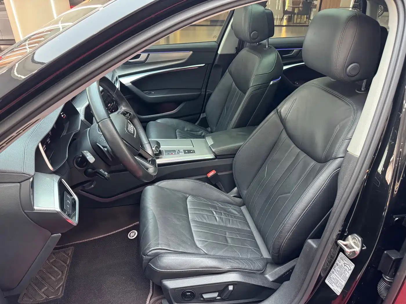 Audi A6L 2021 45 TFSI quattro Exclusive Elegance фото 35