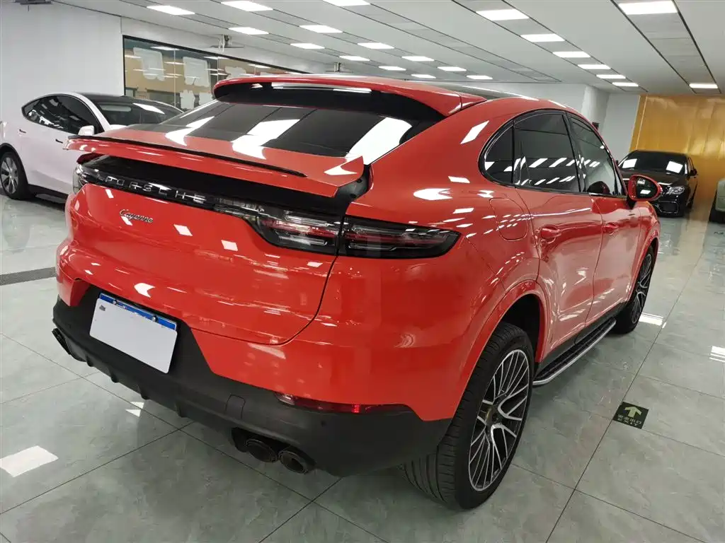 Porsche Cayenne 2019 Cayenne Coupé 3.0T фото 5