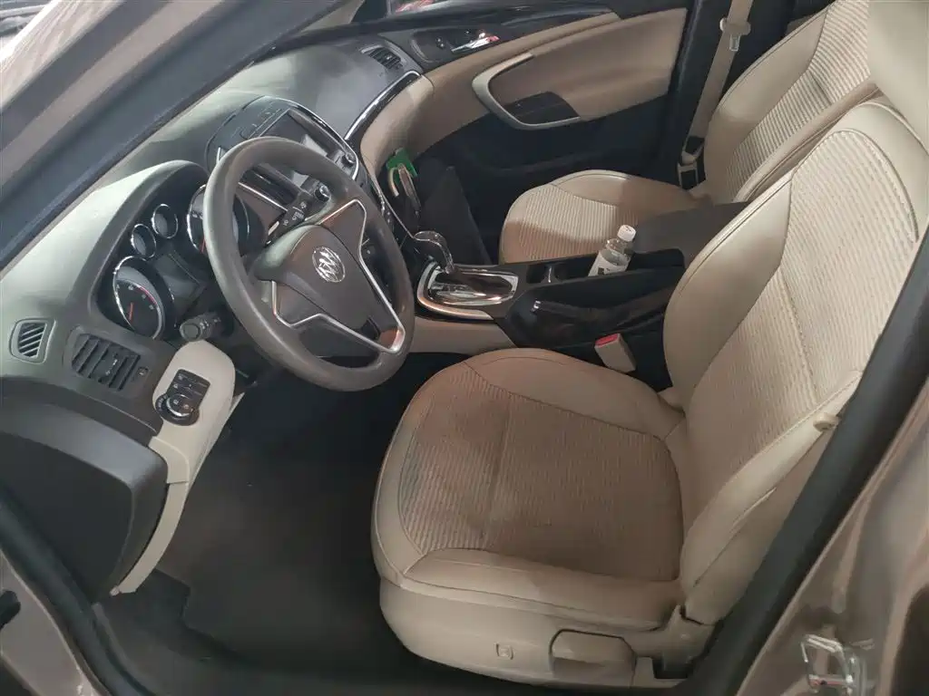 Buick Regal 2015 2.0L Leading Fashion Model фото 11