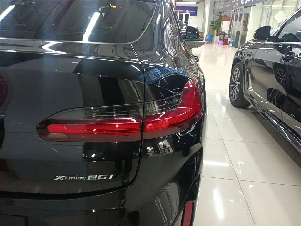 BMW X4 2022 xDrive 25i M Sport Package фото 24