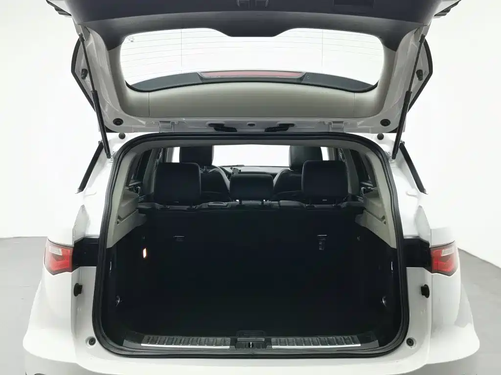 Zotye T700 2019 2017 1.8T DCT Premium New Year Edition