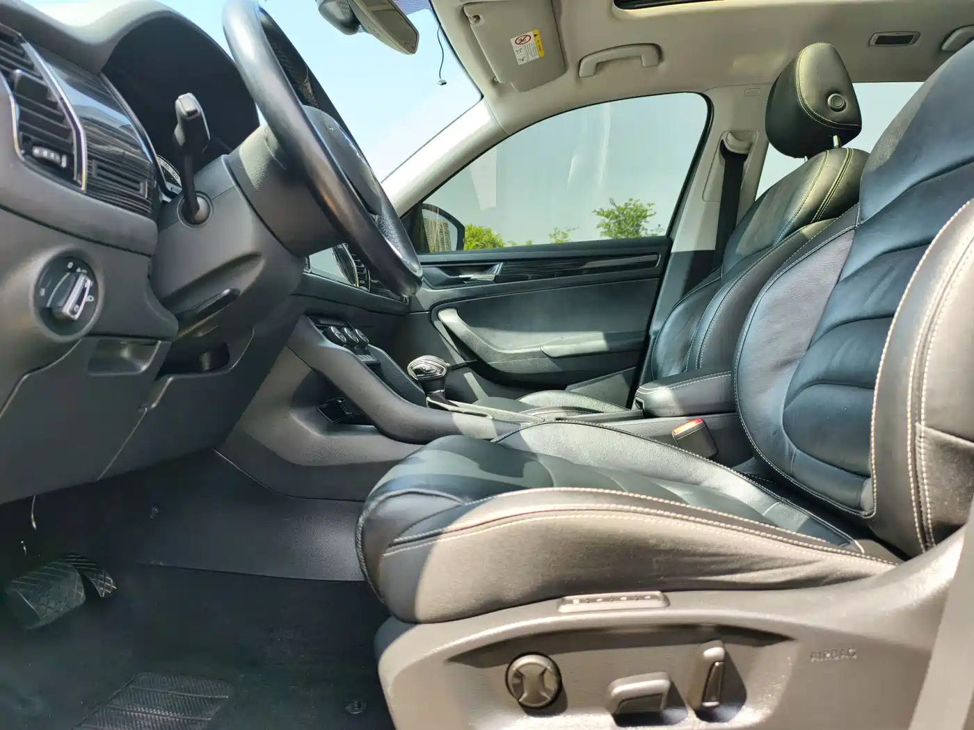 Škoda Kodiaq 2018 Facelift TSI330 5-seat 2WD Premium Luxury Edition фото 14