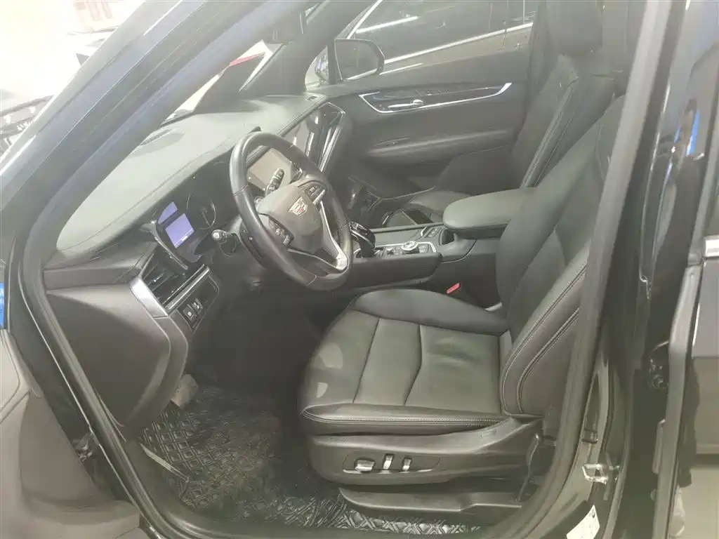Cadillac XT6 2022 2.0T 6-Seater 4WD Luxury 120th Anniversary Limited Edition фото 15