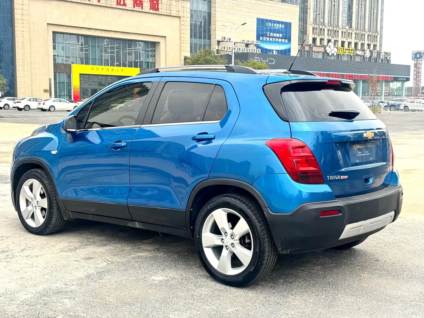 Chevrolet Trax 2016 1.4T Automatic 2WD Luxury фото 6