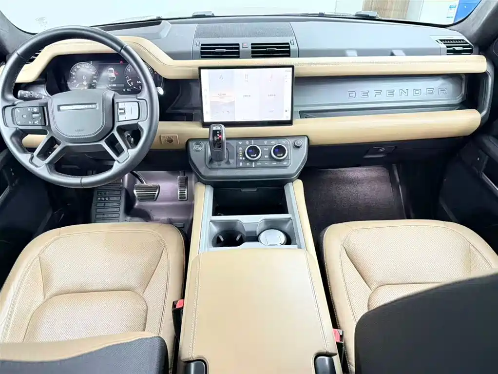 Land Rover Defender 2025 110 3.0T P400 X фото 7