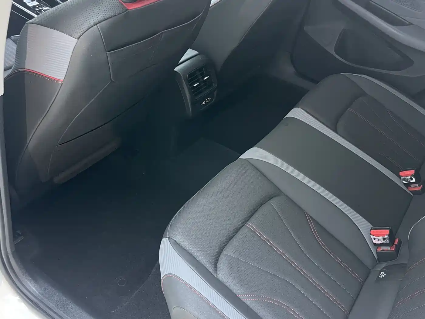 Volkswagen Lamando 2023 Lamando L 280TSI DSG Cool Edition фото 18
