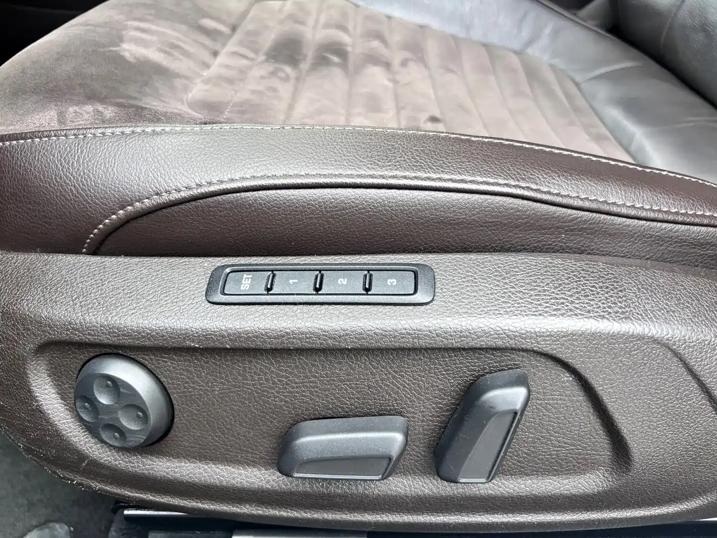 Volkswagen Magotan (Import) 2013 2012 Wagon 2.0TSI Luxury