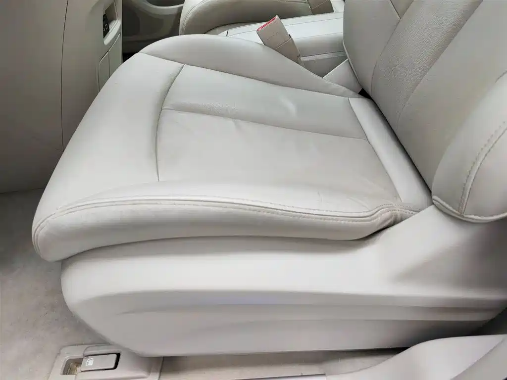 Buick GL8 2021 Land Business Class 652T Luxury фото 20