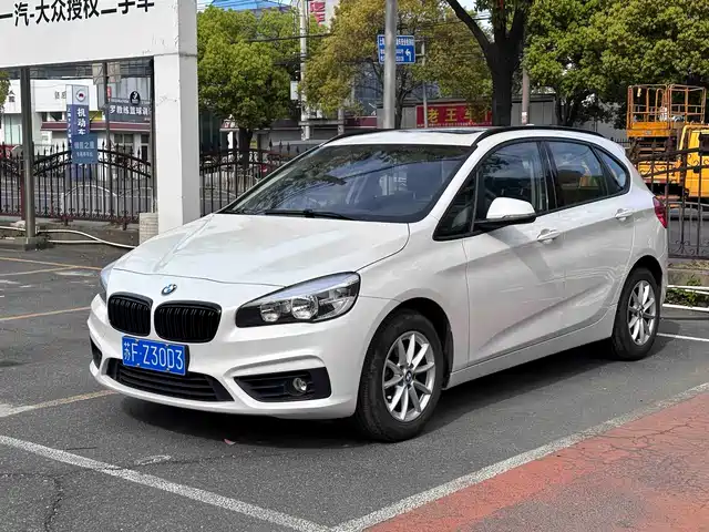 BMW 2 SERIES STATION WAGON