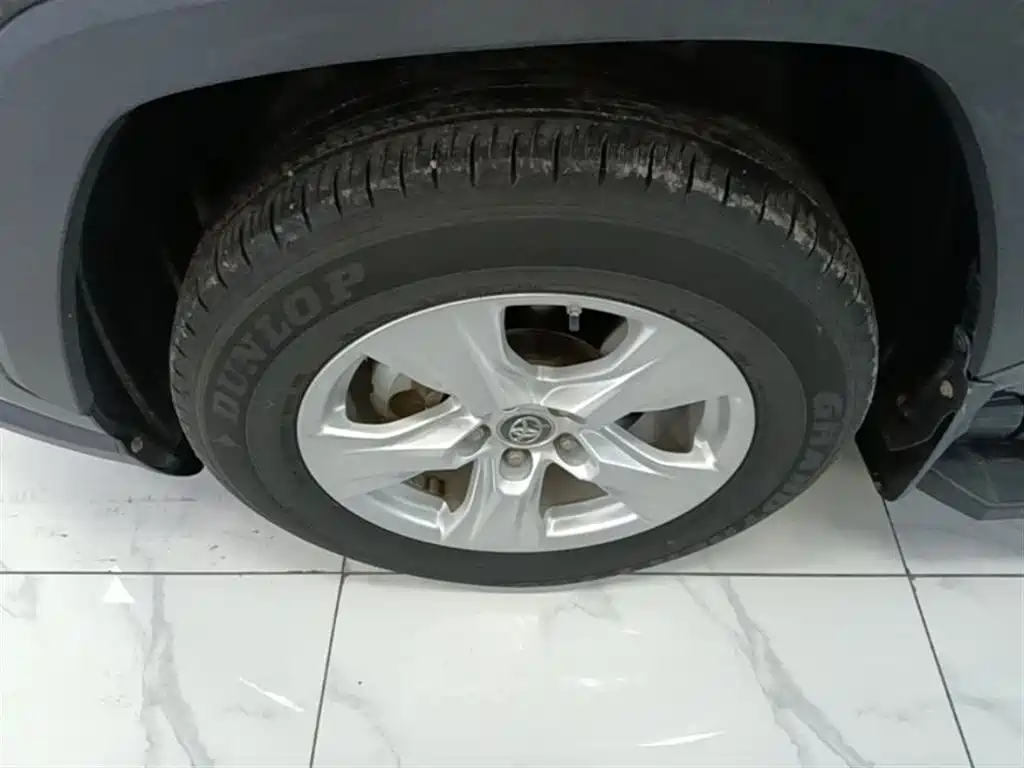Toyota RAV4 Rongfang 2021 2.0L CVT 2WD Urban фото 23