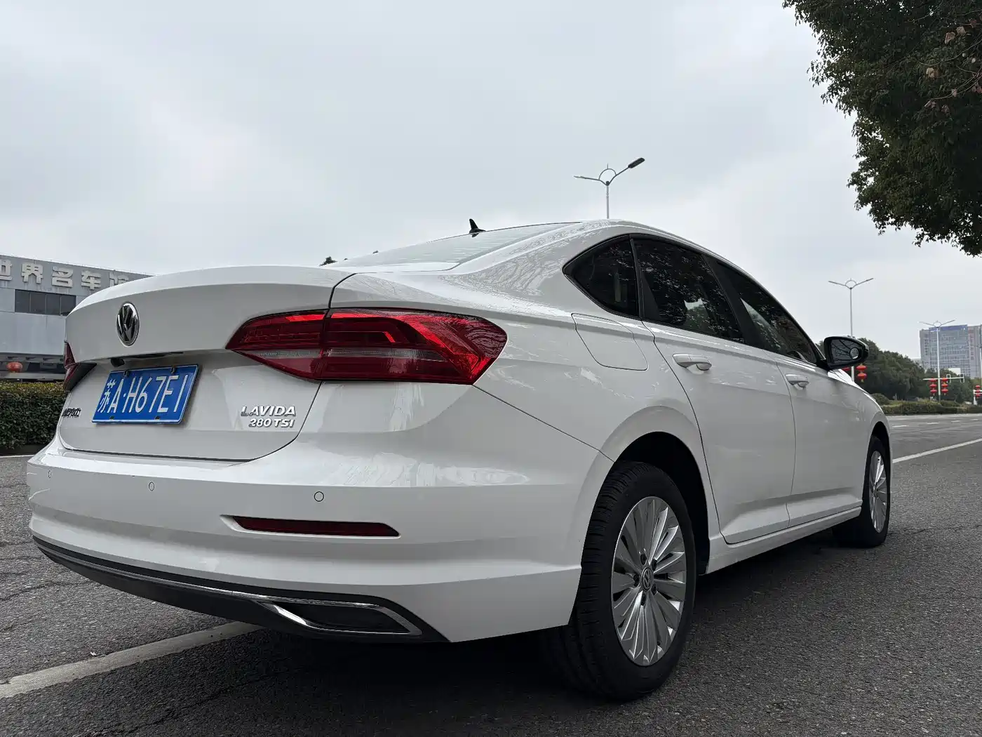 Volkswagen Lavida 2019 280TSI DSG Comfort Edition China VI фото 6