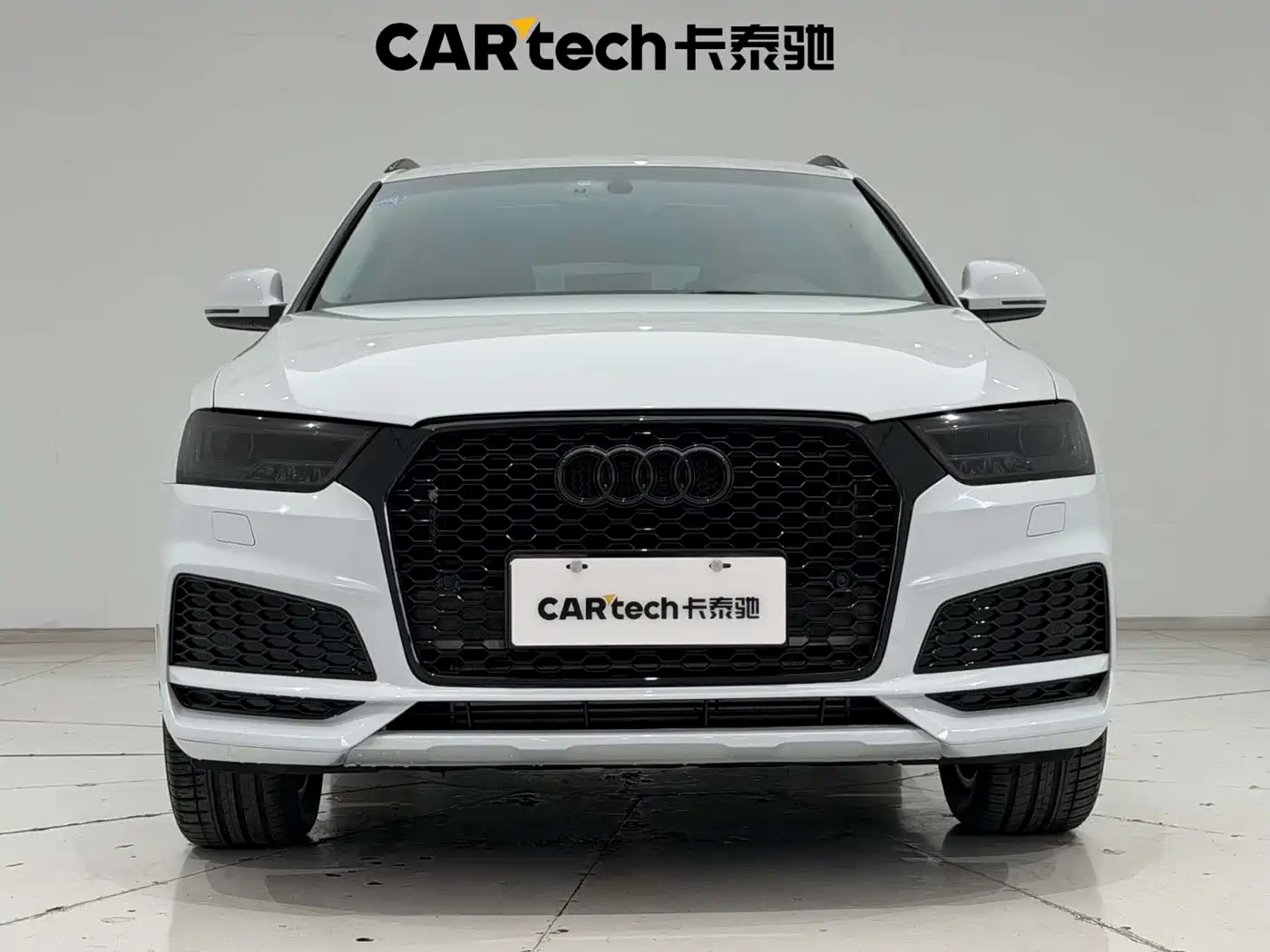 Audi Q3 2018 35 TFSI Fashion Collector's Edition фото 3