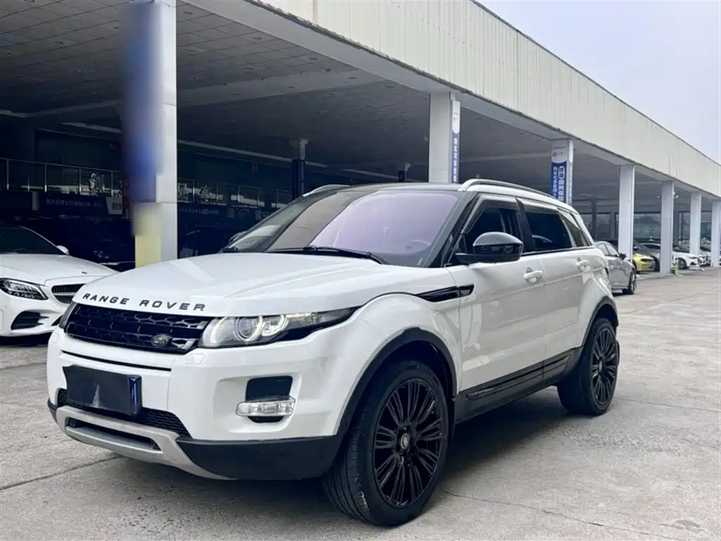 Land Rover Range Rover Evoque (Import) 2014 2.0T 5-door Brilliance Premium фото 3