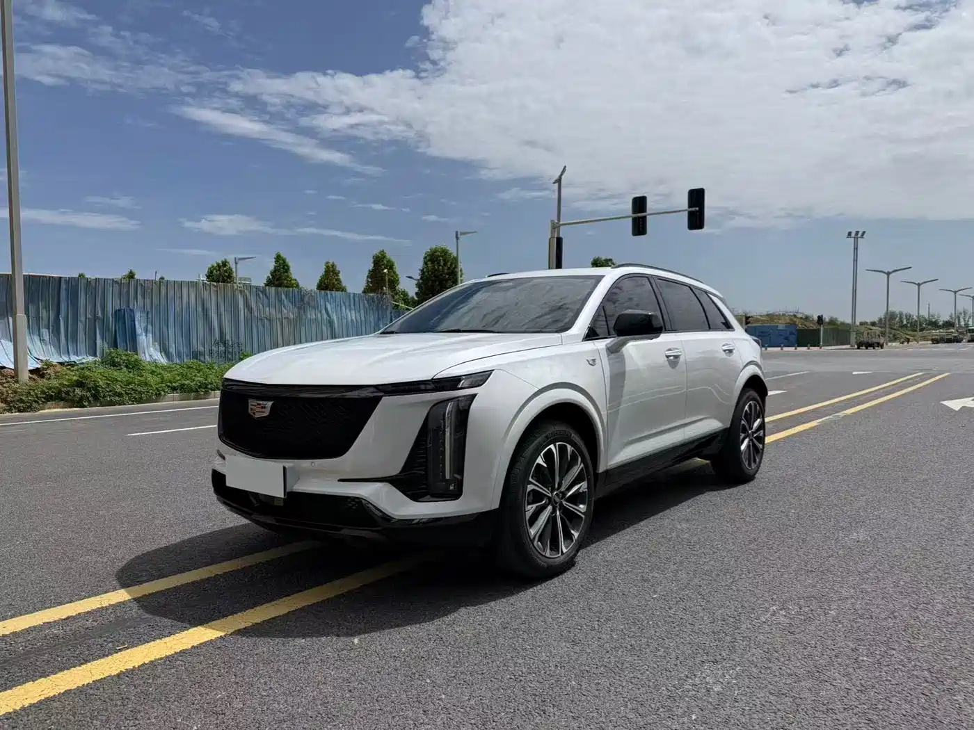 Cadillac XT5 2025 2.0T Luxury фото 3