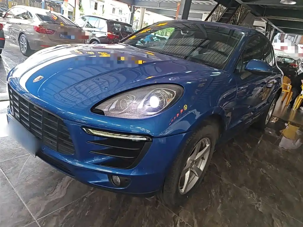 Porsche Macan 2016 Macan 2.0T фото 2