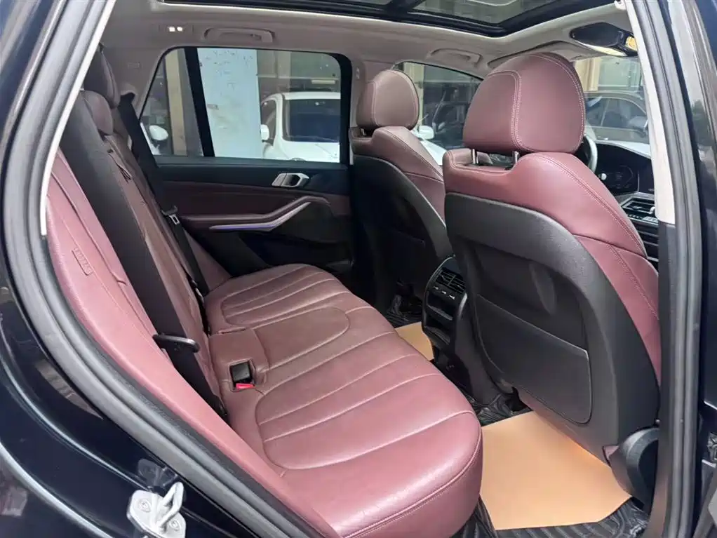 BMW X5 (Import) 2020 xDrive30i M Sport Package фото 4